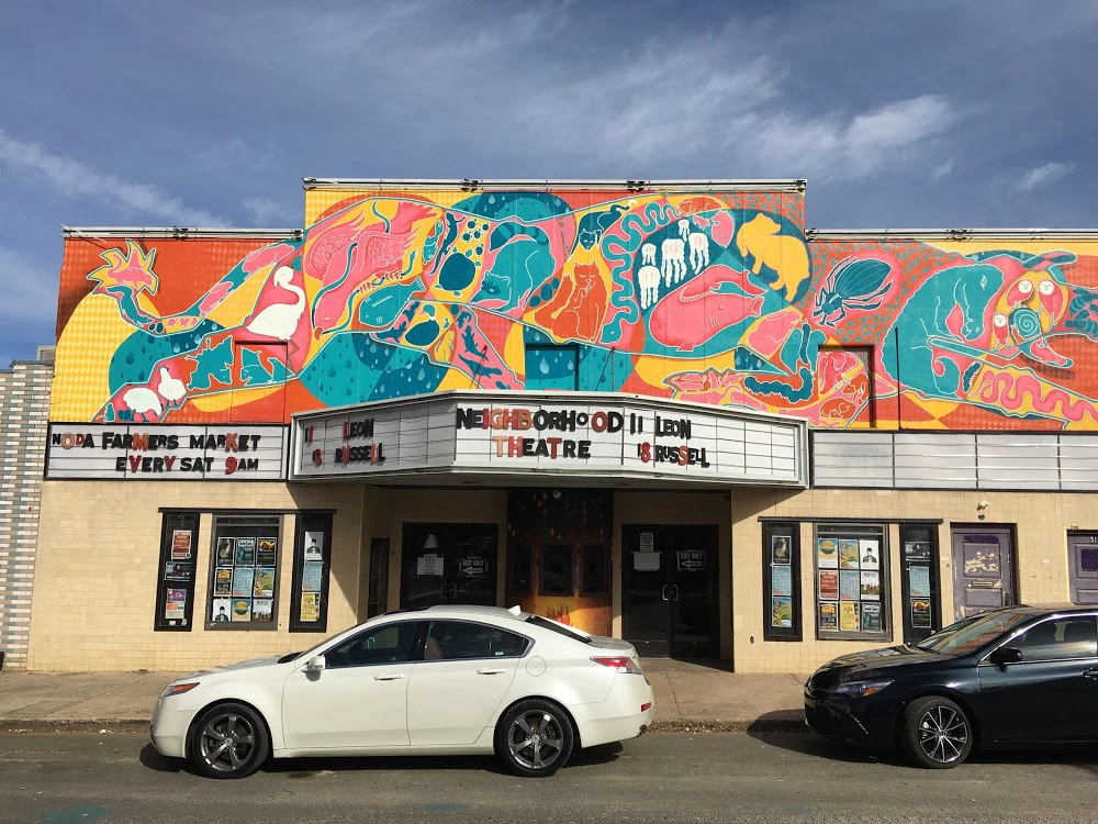 Neighborhood-Theatre